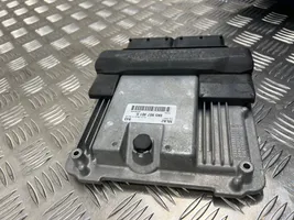 Audi A5 8T 8F Unité de commande, module ECU de moteur 8K5907401G