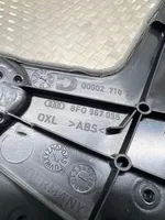 Audi A5 8T 8F Takaoven verhoilu 8F0867036