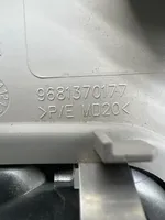 Peugeot 3008 I Światło fotela przedniego 9681370177