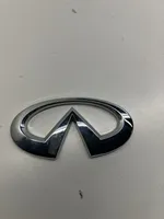 Infiniti Q50 Mostrina con logo/emblema della casa automobilistica 