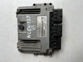 Ford Fiesta Komputer / Sterownik ECU i komplet kluczy CV21-12A650-AE-