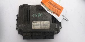 Nissan Primera Komputer / Sterownik ECU i komplet kluczy 0281011646