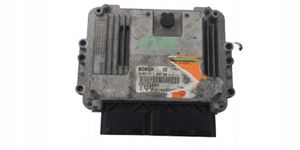 Fiat Grande Punto Komputer / Sterownik ECU i komplet kluczy 0281012305