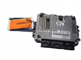 Opel Vivaro Komputer / Sterownik ECU i komplet kluczy 0281012568