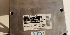 Toyota Yaris XP210 Moottorinohjausyksikön sarja ja lukkosarja 89661-52081