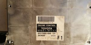 Toyota Corolla Verso E110 Užvedimo komplektas 89661-0F111