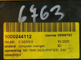 BMW M5 Komputer / Sterownik ECU i komplet kluczy 6767281