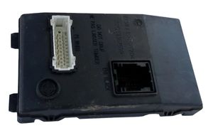 Dacia Duster Komputer / Sterownik ECU i komplet kluczy 8201068829