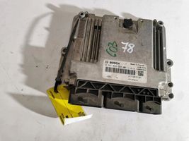 Renault Master I Komputer / Sterownik ECU i komplet kluczy 0281032885--