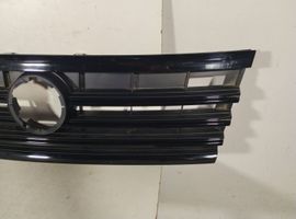 Volkswagen Touareg III Griglia superiore del radiatore paraurti anteriore 760853653B