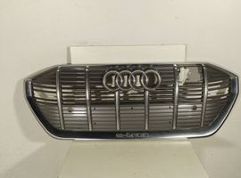 Audi e-tron Maskownica / Grill / Atrapa górna chłodnicy 4KE853651