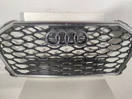 Audi Q3 F3 Etupuskurin ylempi jäähdytinsäleikkö 83F853651B