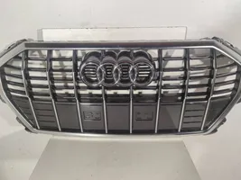 Audi Q3 F3 Grille calandre supérieure de pare-chocs avant 83A853651E