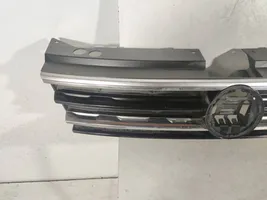 Volkswagen Tiguan Maskownica / Grill / Atrapa górna chłodnicy 5NA853653