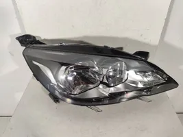 Peugeot 308 Lampa przednia 96775229