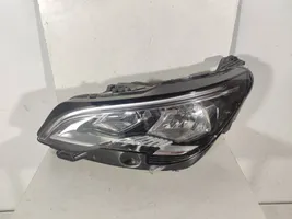 Peugeot 3008 II Phare frontale 9810478180