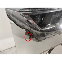 Toyota RAV 4 (XA40) Lampa przednia W3049