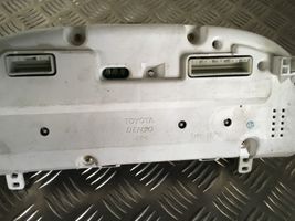 Toyota Camry Tachimetro (quadro strumenti) 838000665100