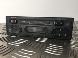 Renault Laguna I Panel / Radioodtwarzacz CD/DVD/GPS 7646120391