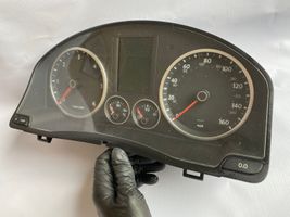 Volkswagen Tiguan Tachimetro (quadro strumenti) 5N0920970D