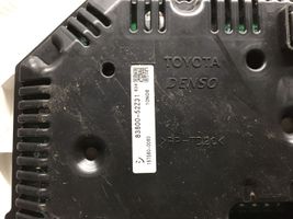 Toyota Verso-S Tachimetro (quadro strumenti) 8380052Z31