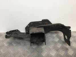 Mercedes-Benz C W203 Staffa del pannello di supporto del radiatore 