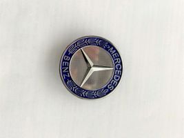 Mercedes-Benz GL X164 Mostrina con logo/emblema della casa automobilistica 