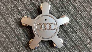 Audi A4 S4 B7 8E 8H Borchia ruota originale 4F0601165N