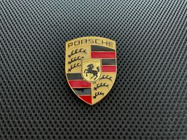 Porsche Taycan 9J1 Logo, emblème, badge 95855967600