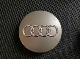 Audi Q5 SQ5 Dekielki / Kapsle oryginalne 8D0601170