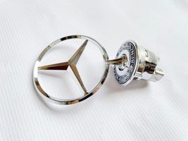 Mercedes-Benz CL C216 Valmistajan merkki/logo/tunnus 