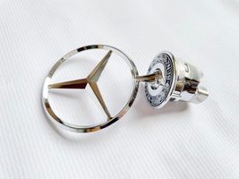 Mercedes-Benz GL X166 Valmistajan merkki/logo/tunnus 