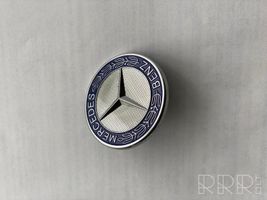 Mercedes-Benz SL R231 Emblemat / Znaczek A2048170016