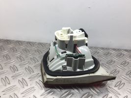 BMW 3 E90 E91 Lampy tylnej klapy bagażnika 7154155