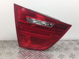 BMW 3 E90 E91 Lampy tylnej klapy bagażnika 4871739