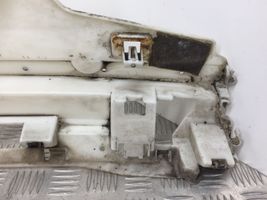 BMW 3 F30 F35 F31 Задний держатель бампера 8054200