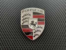 Porsche Panamera (971) Mostrina con logo/emblema della casa automobilistica 95855967600