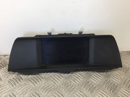 BMW 5 F10 F11 Monitor / wyświetlacz / ekran 9247871