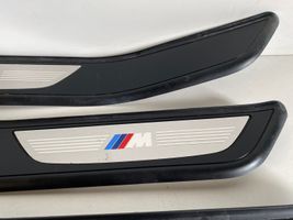 BMW 7 F01 F02 F03 F04 Garniture de protection de seuil intérieur 8046289