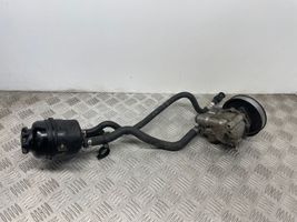 BMW 5 E60 E61 Power steering pump 6780848