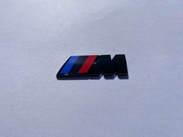 BMW 4 F32 F33 Litery / Emblematy na błotnik przedni 