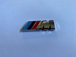 BMW 5 F10 F11 Fender model badge letters 