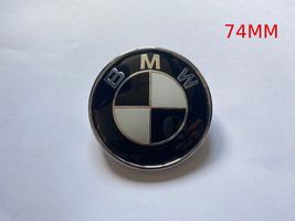 BMW 3 E90 E91 Gamintojo ženkliukas/ modelio raidės 8132375