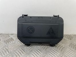 BMW 3 GT F34 Fuse box cover 9224872