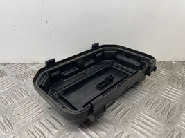 BMW 3 GT F34 Fuse box cover 9224872