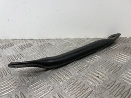 BMW 3 E92 E93 Kita variklio skyriaus detalė 7183044