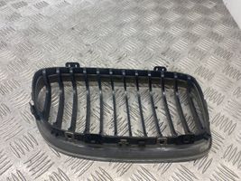 BMW 5 F10 F11 Grille de calandre avant 7200727