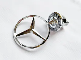 Mercedes-Benz E W213 Valmistajan merkki/logo/tunnus 