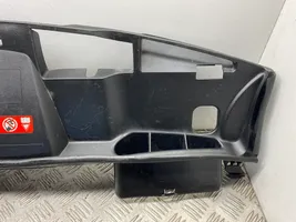 Mercedes-Benz E W212 Radiatoru dekoratīvā apdare A2125000155