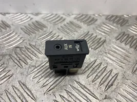 BMW 5 GT F07 Câble adaptateur AUX 9189175